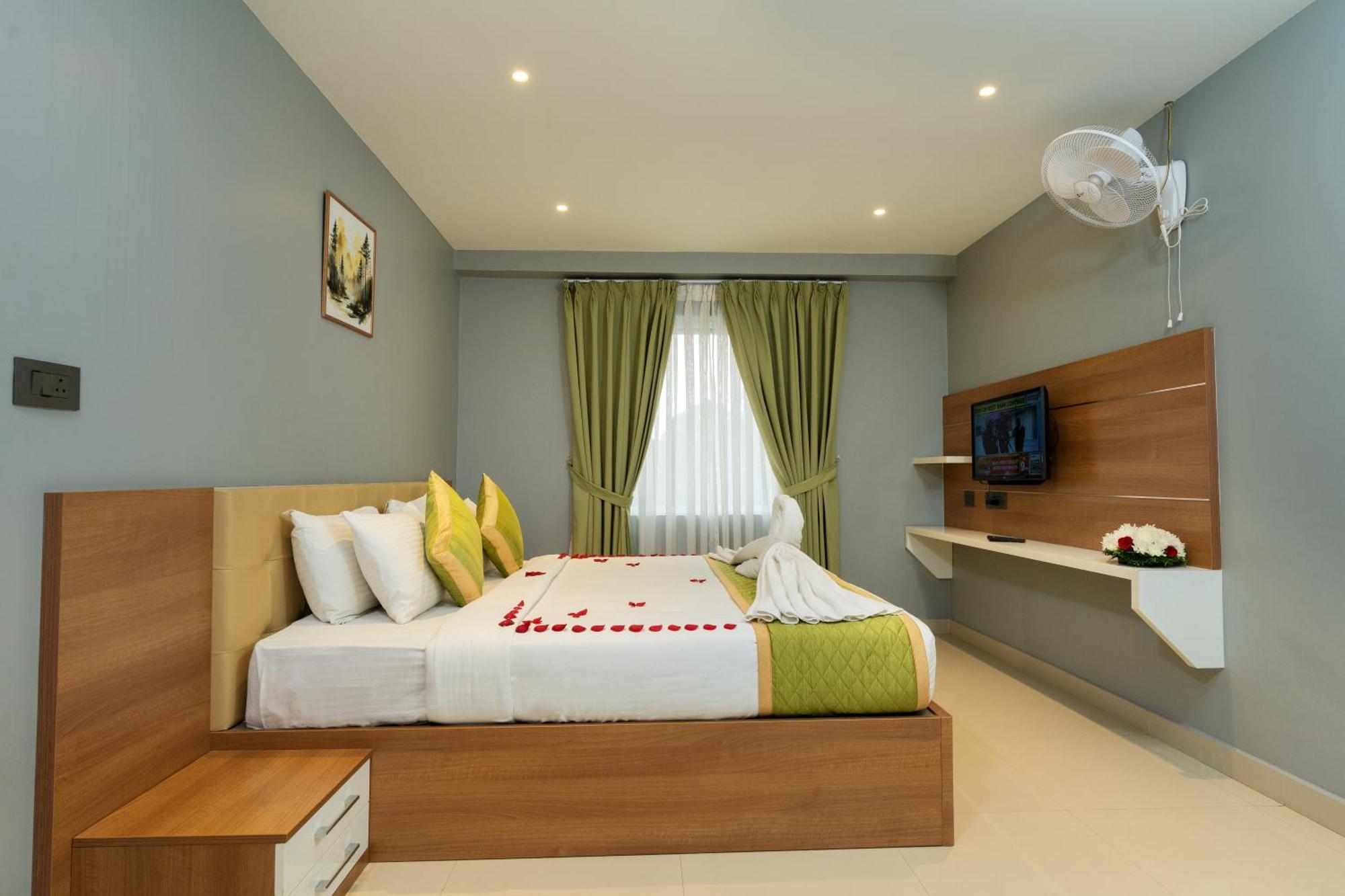 Hotel Grand Alleppey Alappuzha Exterior foto